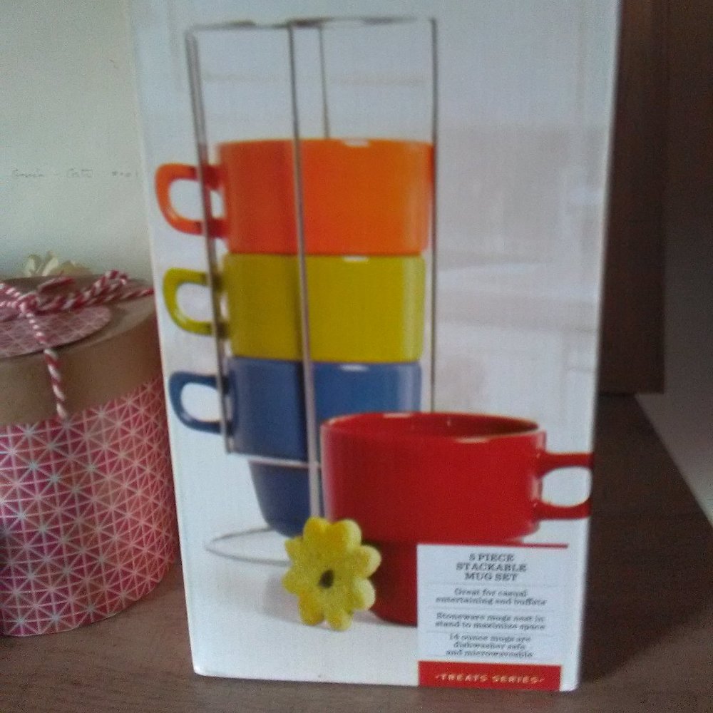 BNIB BELLA 5 Piece Stackable Mug Set - Picture 2 of 6